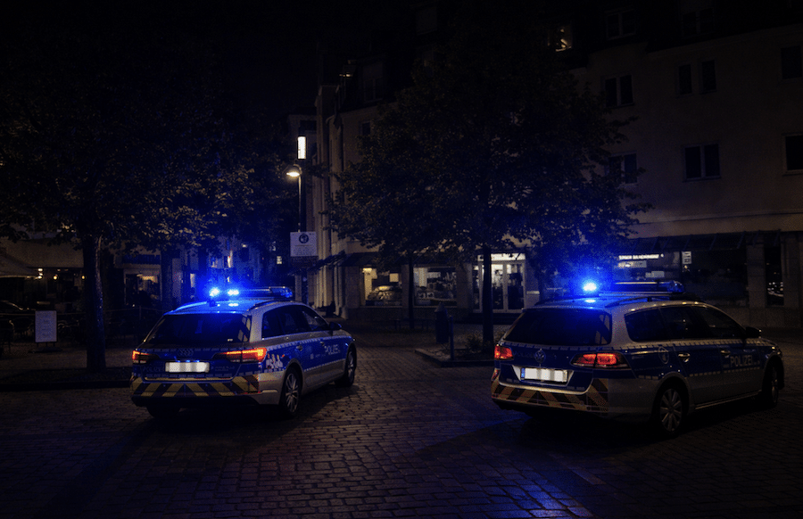 Faustschlag-am-Pferdemarkt-Unbekannter-schl-gt-Frau-bewusstlos-T-ter-fl-chtet-