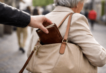 Zahlreiche Taschendiebstähle bevorzugt bei älteren Opfern – Polizei nimmt 33-jährige fest!