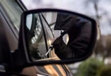 Vulkaneifel: Serie von Fahrzeugaufbrüchen — Diebstähle aus sieben Fahrzeugen