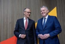 Merz mit Schnieder bei Eröffnung von Technologie-Campus