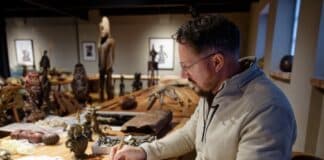 Exotische Exponate: Neustart für Sammlung von Weltenbummler Rox-Schulz