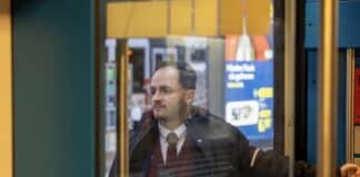 Zugbegleiter-Job: Verbale Übergriffe, Beleidigungen, Bedrohungen — „Er würde mir vielleicht die Nase brechen“