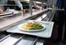 Trier, Koblenz, Mainz: Teller-Klau in Uni-Mensen — Mensa-Geschirr in der Studenten-Wohnung