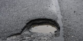 Trier, Koblenz, Kaiserslautern: Nach dem Frost klaffen Schlaglöcher auf maroden Straßen