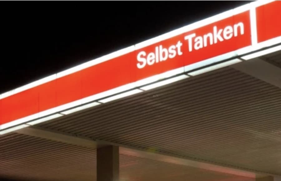 Einbrecher-in-Morbacher-Tankstelle-Polizei-umstellt-Geb-ude-T-ter-festgenommen
