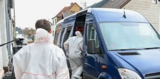 Mann wegen Mordes an Gerichtsvollzieher angeklagt