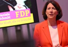 „Alles andere als tot“: FDP-Spitzenkandidatin aus RLP kontert Merz-Attacke