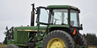 Saarland: Traktoren von Aussiedlerhöfen geklaut und in Wald festgefahren