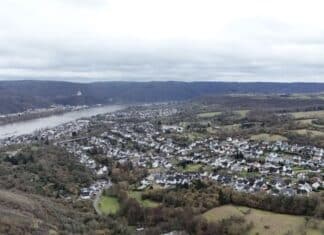 ++ Region: Wetter zunächst kühl — zur Wochenmitte sonnig und wärmer ++