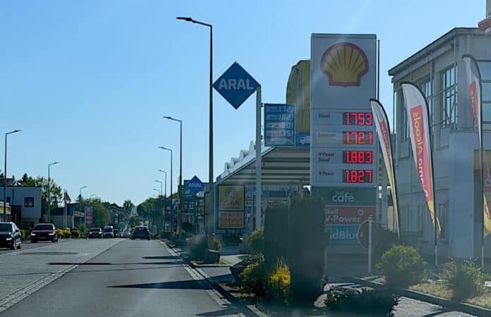Tankstelle in Luxemburg mit aktuellen Spritpreisen für Diesel und Benzin am 23. April 2026 – Tanken in Luxemburg nahe Trier (Foto: lokalo.de)