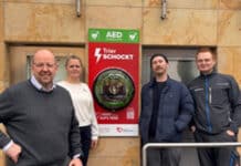 Acht neue Defibrillatoren für die Region: Sparkasse Trier und Hand aufs Herz e.V. stärken die Notfallversorgung
