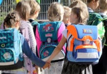 Kostenlose Schulranzen: Deutsches Kinderhilfswerk hilft 109 Schulkindern in Trier