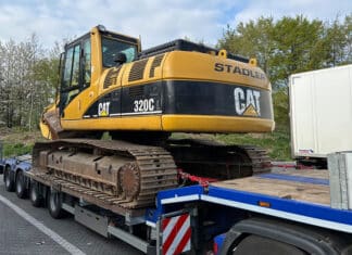 Zu lang, zu schwer, zu hoch: Polizei zieht auf A60 Sondertransporte aus dem Verkehr