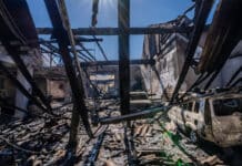 Gutachter: Bei Brand in Weingut kein Asbest freigesetzt