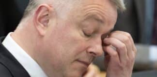 Kein „Regierungsstart mit Goldrand“: Erste Tage hinterlassen Schrammen