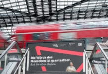 Nach Tod von Zugbegleiter – Plakate für mehr Respekt