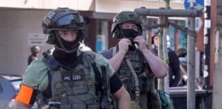 Polizei: Prüfen, ob es wirklich Geiselnahme war