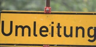 Erst saniert, jetzt gesperrt: Moselbrücke Cochem wegen Asphaltarbeiten zu