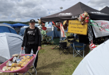 Tolle Aktion: „Gott am Ring“ sammelt bei Rock am Ring 9.300 Euro für guten Zweck