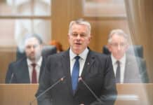 Schnieders erste Regierungserklärung: Was Schwarz-Rot alles vorhat