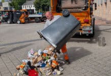 Trier: Schüler des HGT besuchen Trierer Stadtreinigung