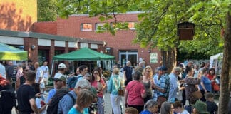 Trier-Land Ehrentag auf dem Bauernmarkt Butzweiler