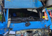 Wohnmobil kracht ungebremst in Stauende – Familienvater stirbt