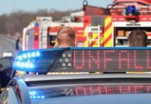 Unfall mit vier Fahrzeugen auf A3 – Hubschrauber im Einsatz