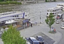 Trockenheit lässt Rhein-Pegel sinken: Bald Zwangspause für Hotelschiffe?